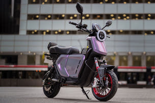 Maknak Electric Scooter