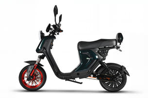 Maknak Electric Scooter
