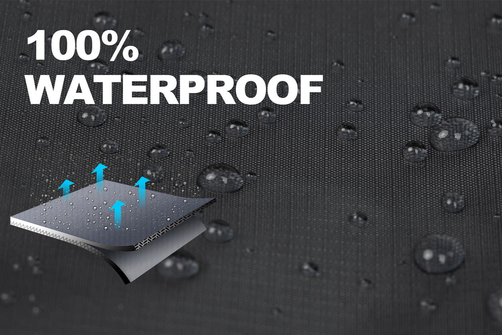 Designed for movement, the EMMO suit supports steady airflow, preventing heat buildup and keeping riders focused during extended travel.